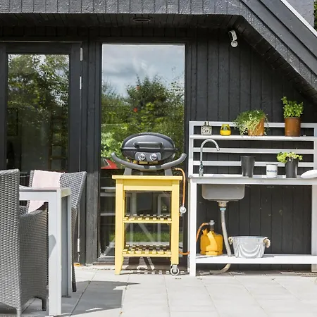 Holiday home Awesome In With Wifi Toftlund
